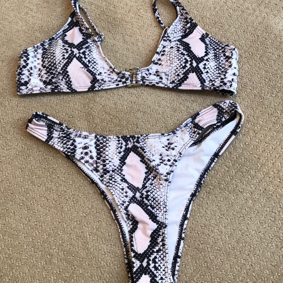 Jessy bikini - Picture 3 of 5